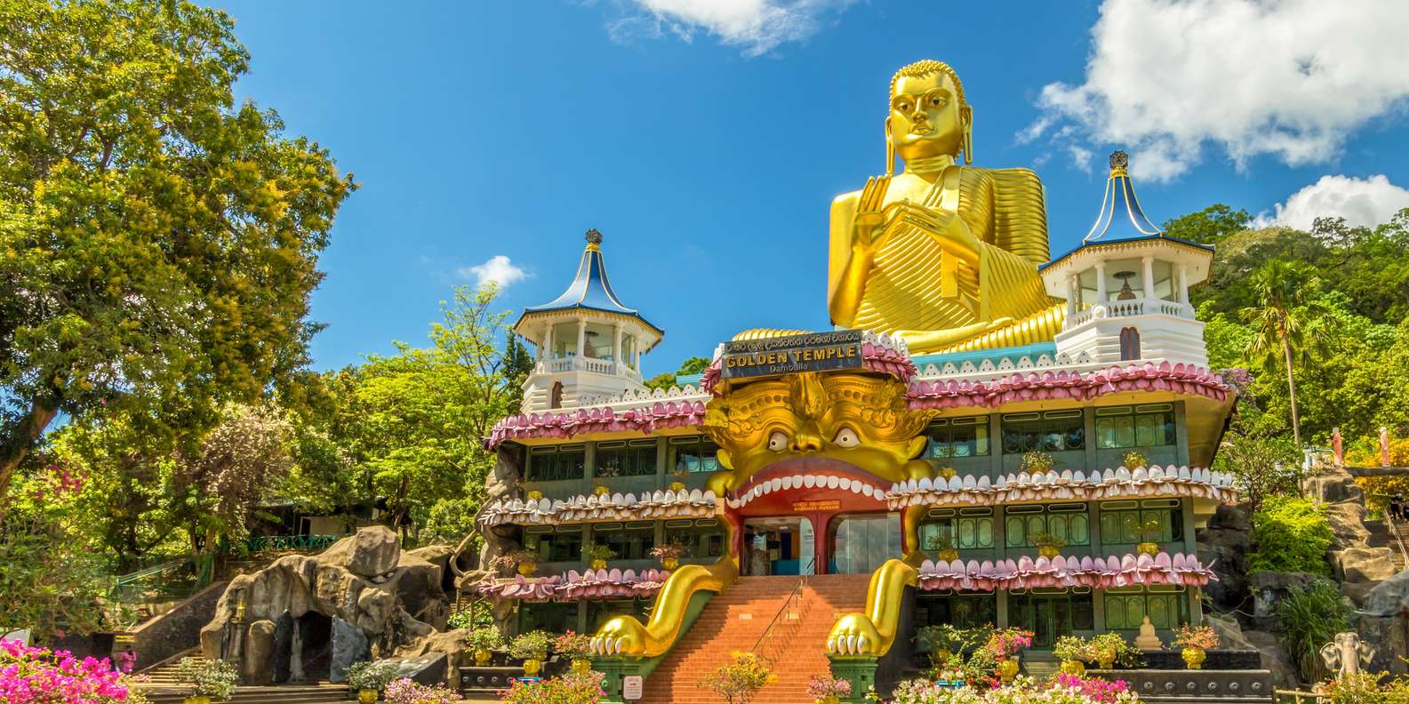Dambulla - Sri Lanka Travel Guide